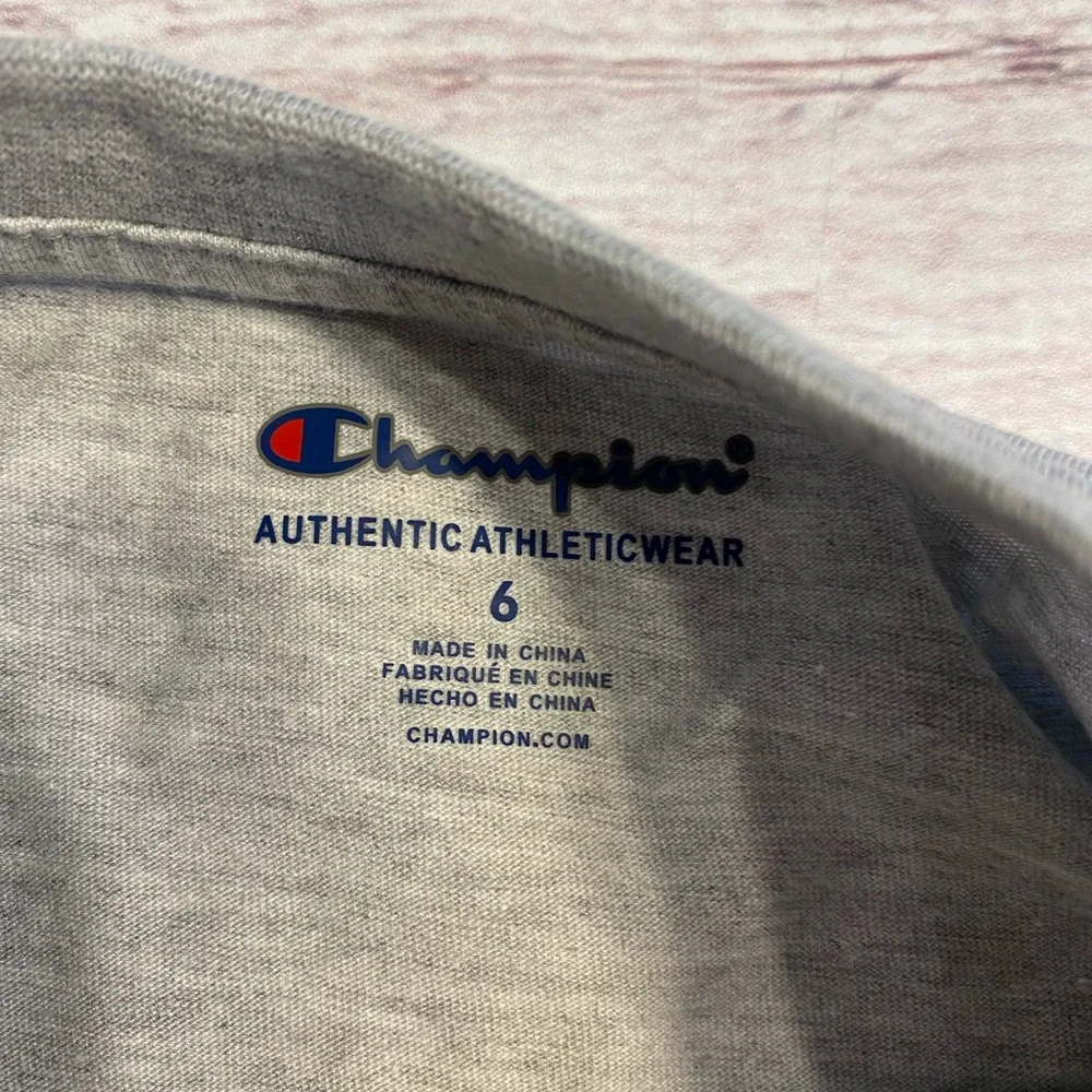 📌🆕 Champion • Long Sleeve • Shirt